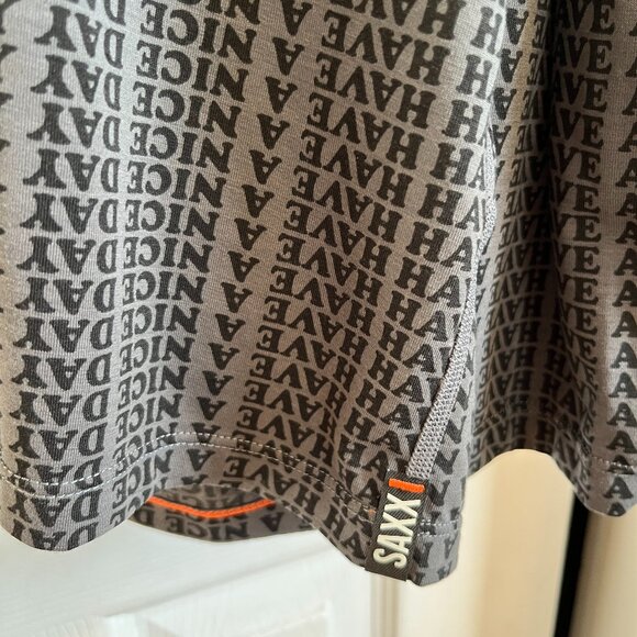 SAXX Men's XXL Thermo Regulated Base Layer Long Sleep Half Zip Shirt - Picture 4 of 5